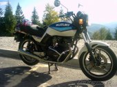 1986 Suzuki GSX 400 E photo